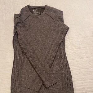 Figs under layer brown heathered top